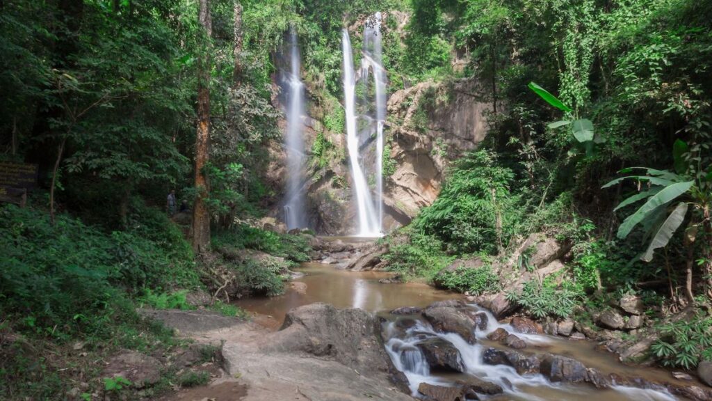 Mok Fa Waterfall Chiang Mai