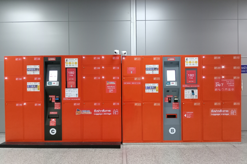 Lockers at the Krung Thep Aphiwat Central Terminal